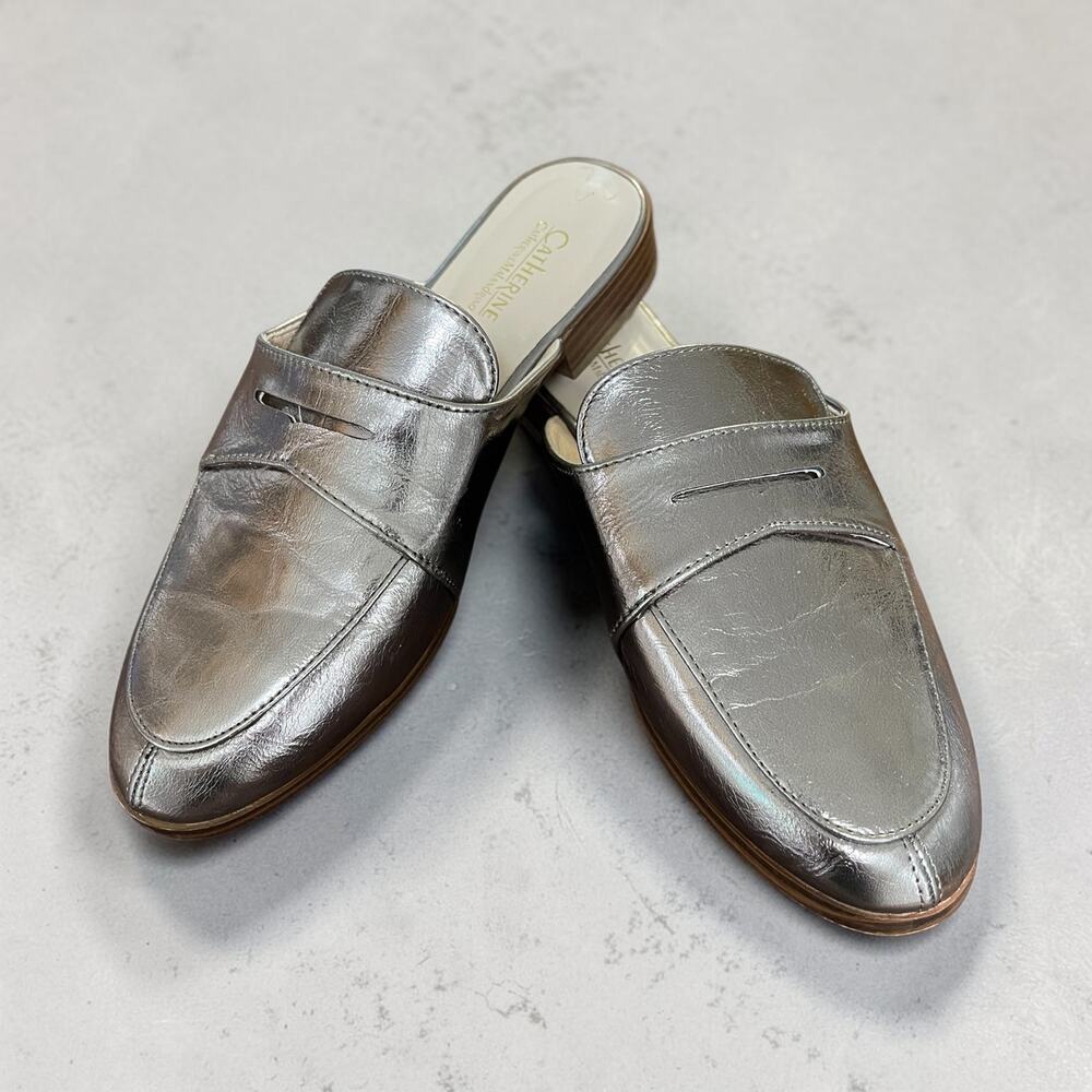 Silver Gray Slip On shoes woman's Flats Sz 6.5 Glamour Catherine Malandrino